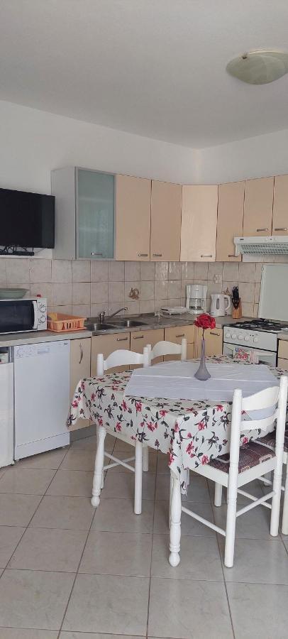 Pahljina Apartments Palit Exterior foto